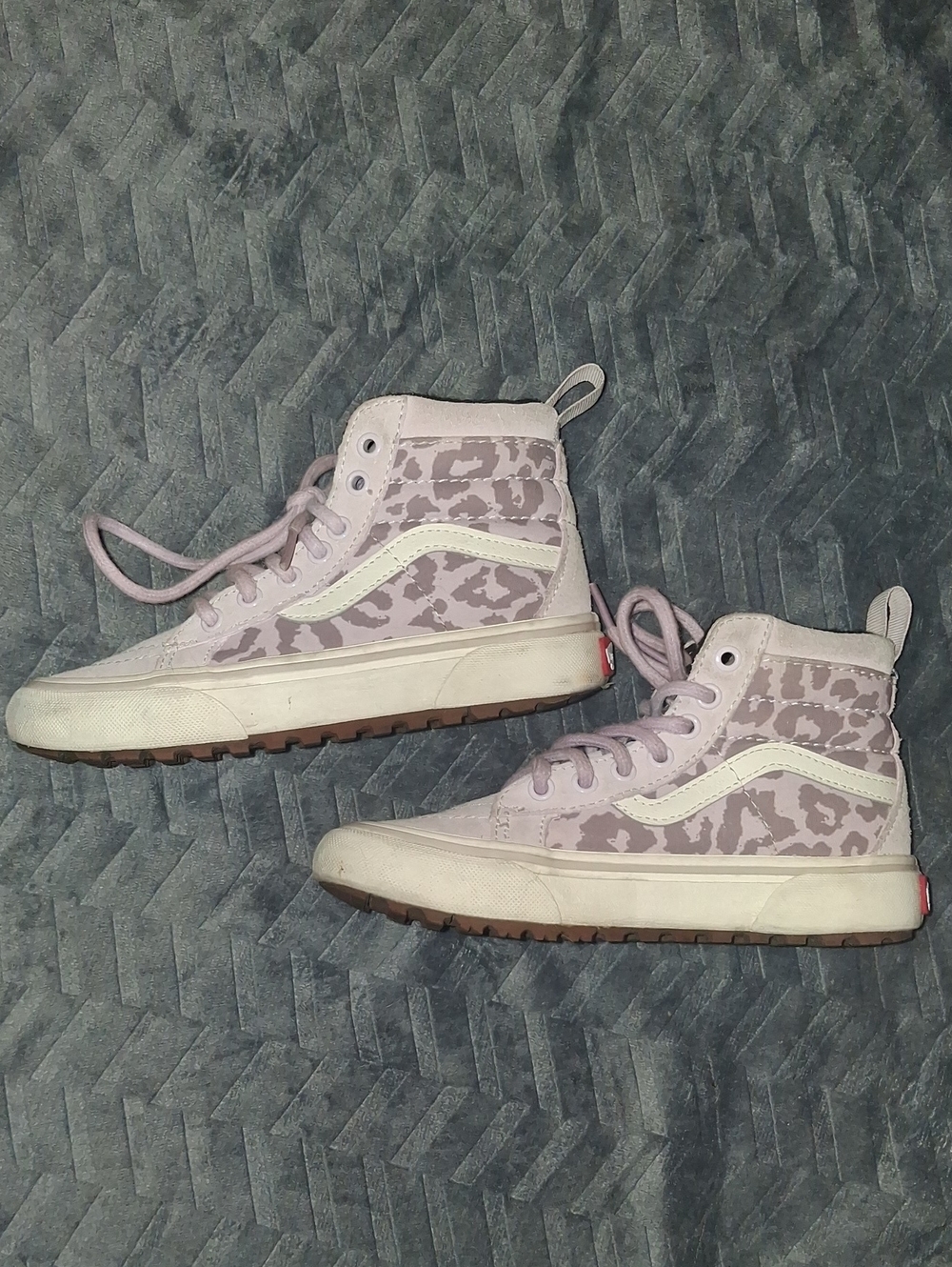Vans Sk8-Hi MTE in Orchid Leopard Colorway